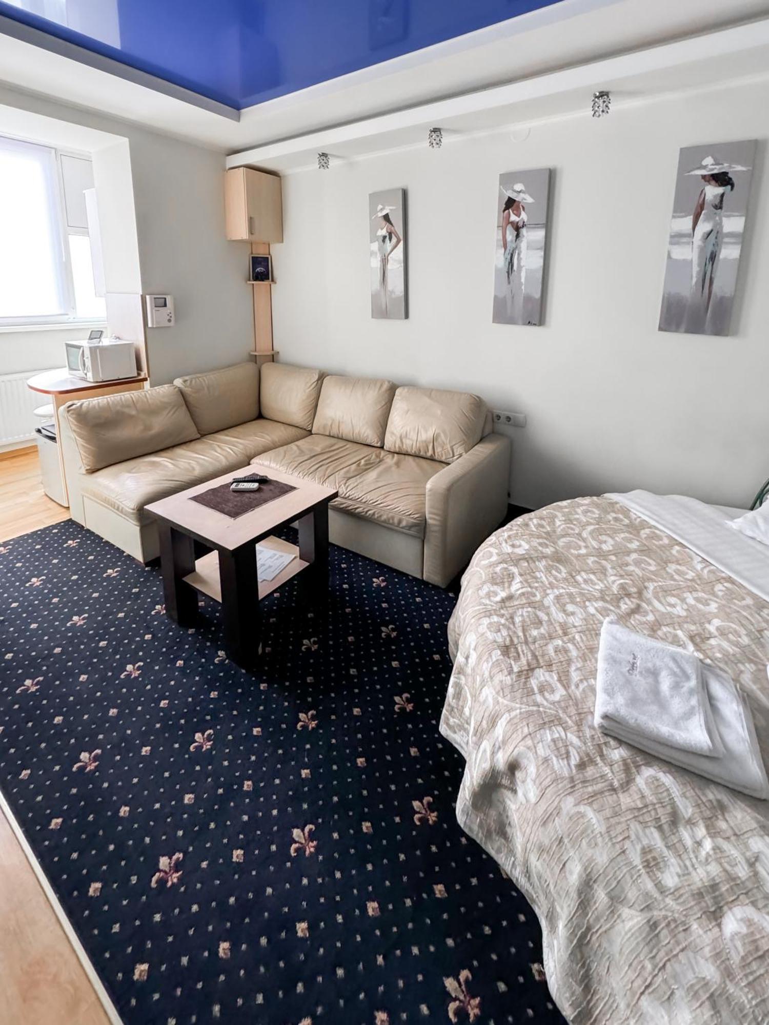 Apartments Deluxe İvano-Frankivsk Dış mekan fotoğraf