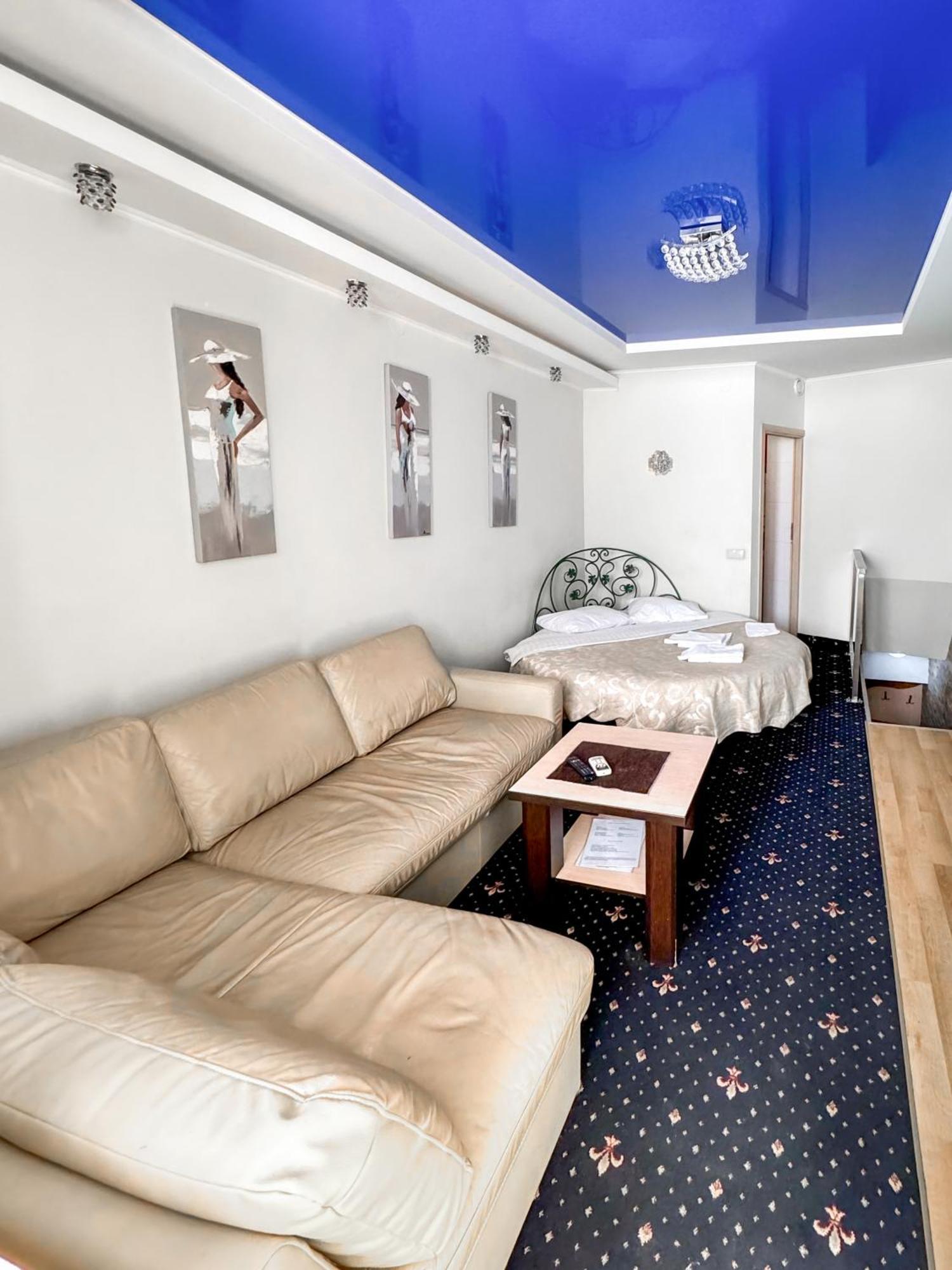 Apartments Deluxe İvano-Frankivsk Dış mekan fotoğraf