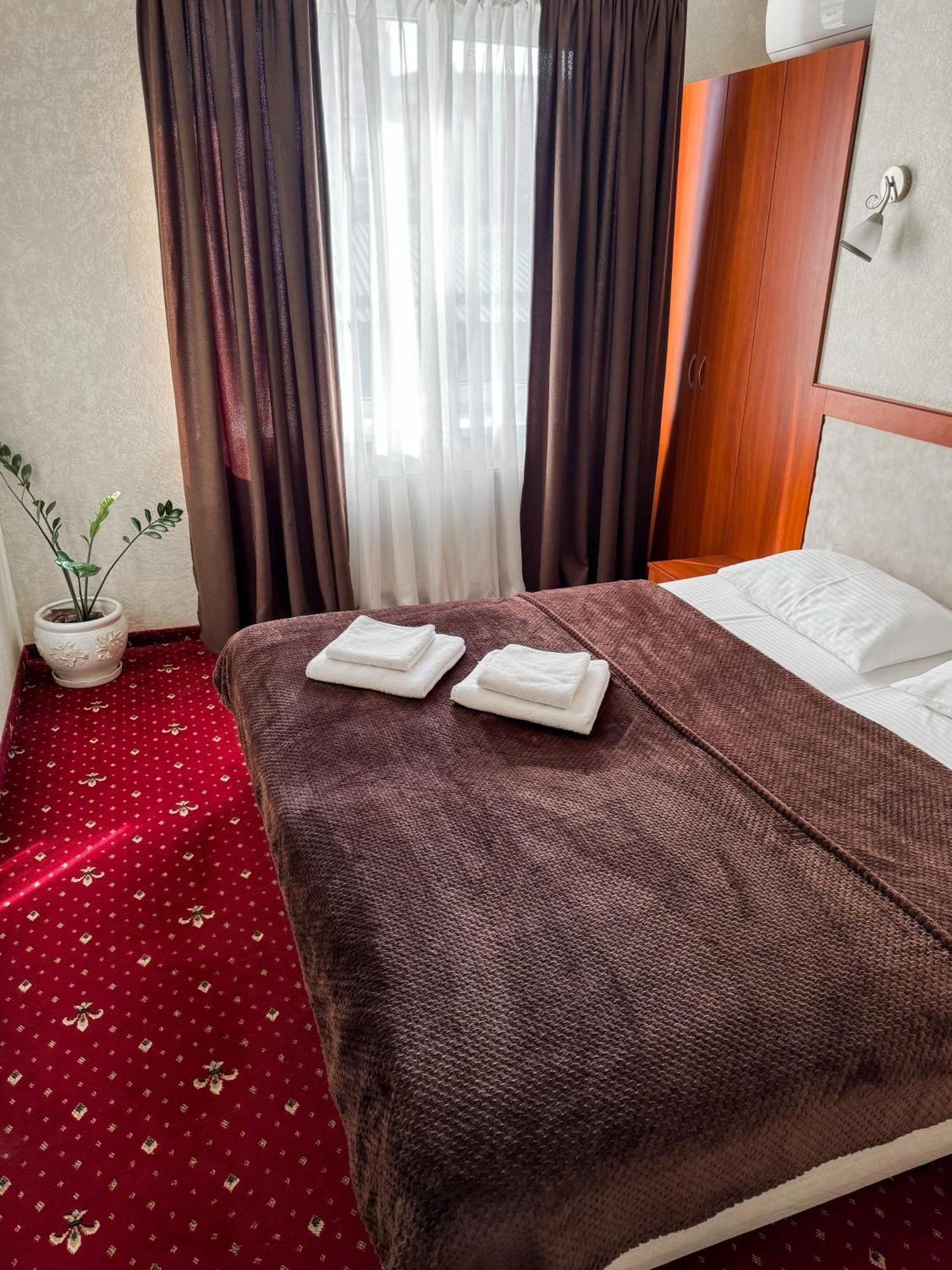 Apartments Deluxe İvano-Frankivsk Dış mekan fotoğraf