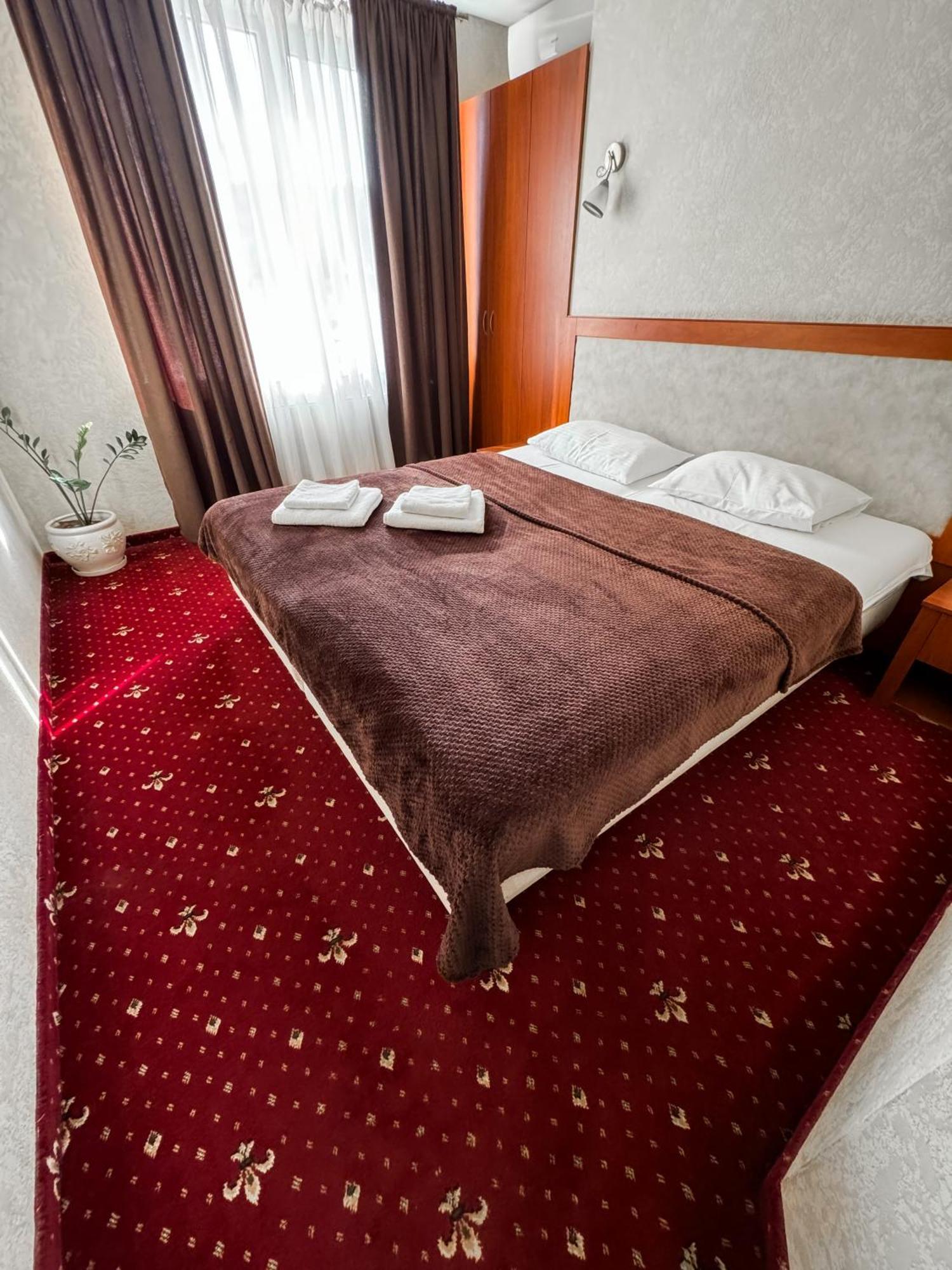 Apartments Deluxe İvano-Frankivsk Dış mekan fotoğraf