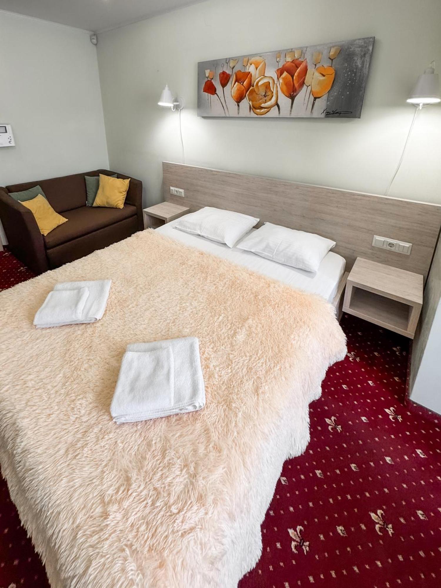 Apartments Deluxe İvano-Frankivsk Dış mekan fotoğraf