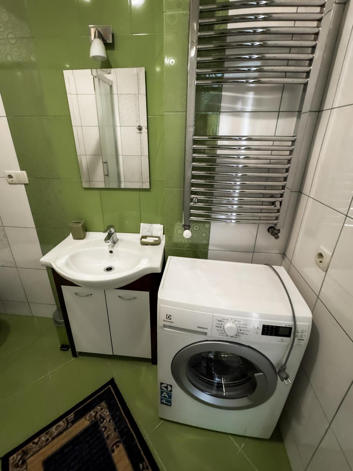 Apartments Deluxe İvano-Frankivsk Dış mekan fotoğraf