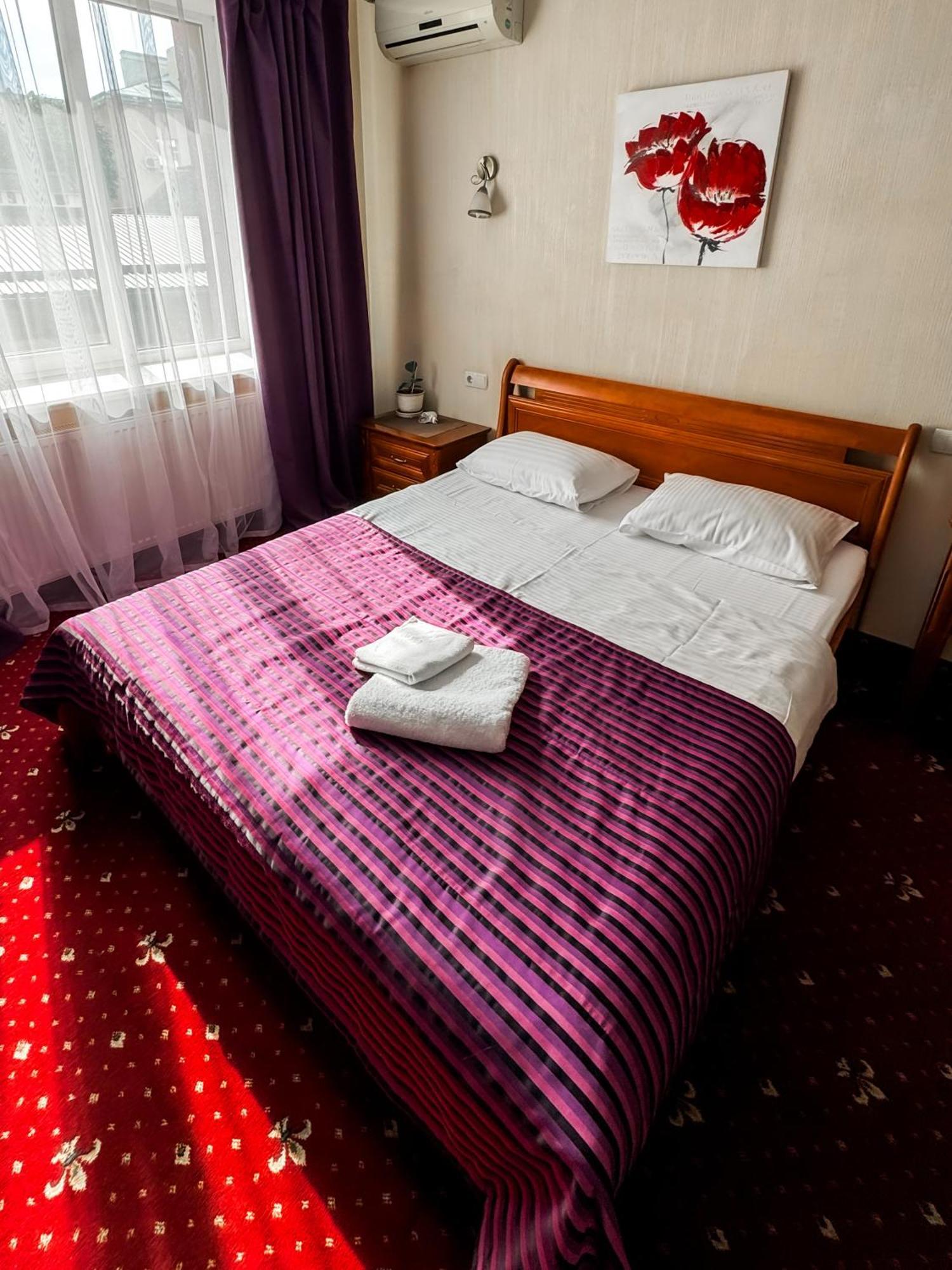Apartments Deluxe İvano-Frankivsk Dış mekan fotoğraf