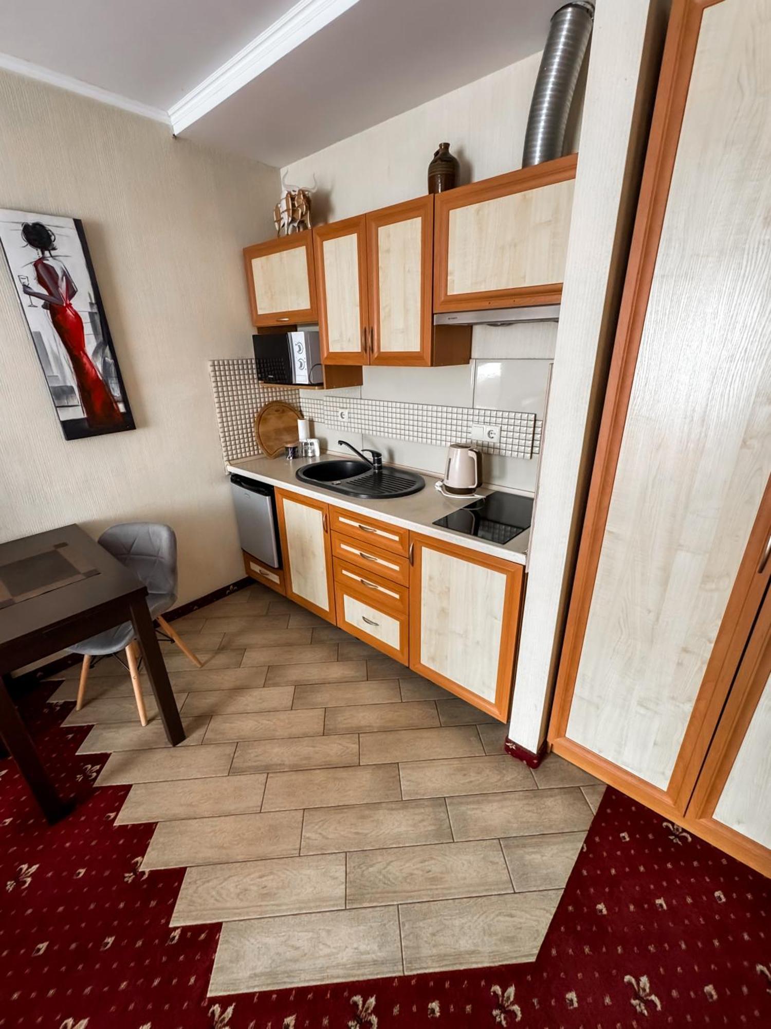 Apartments Deluxe İvano-Frankivsk Dış mekan fotoğraf